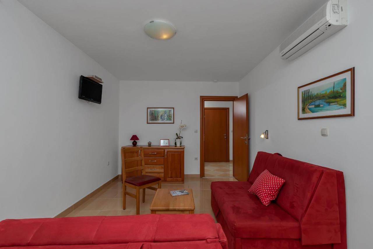 Villa Juric 2 Baška Voda エクステリア 写真