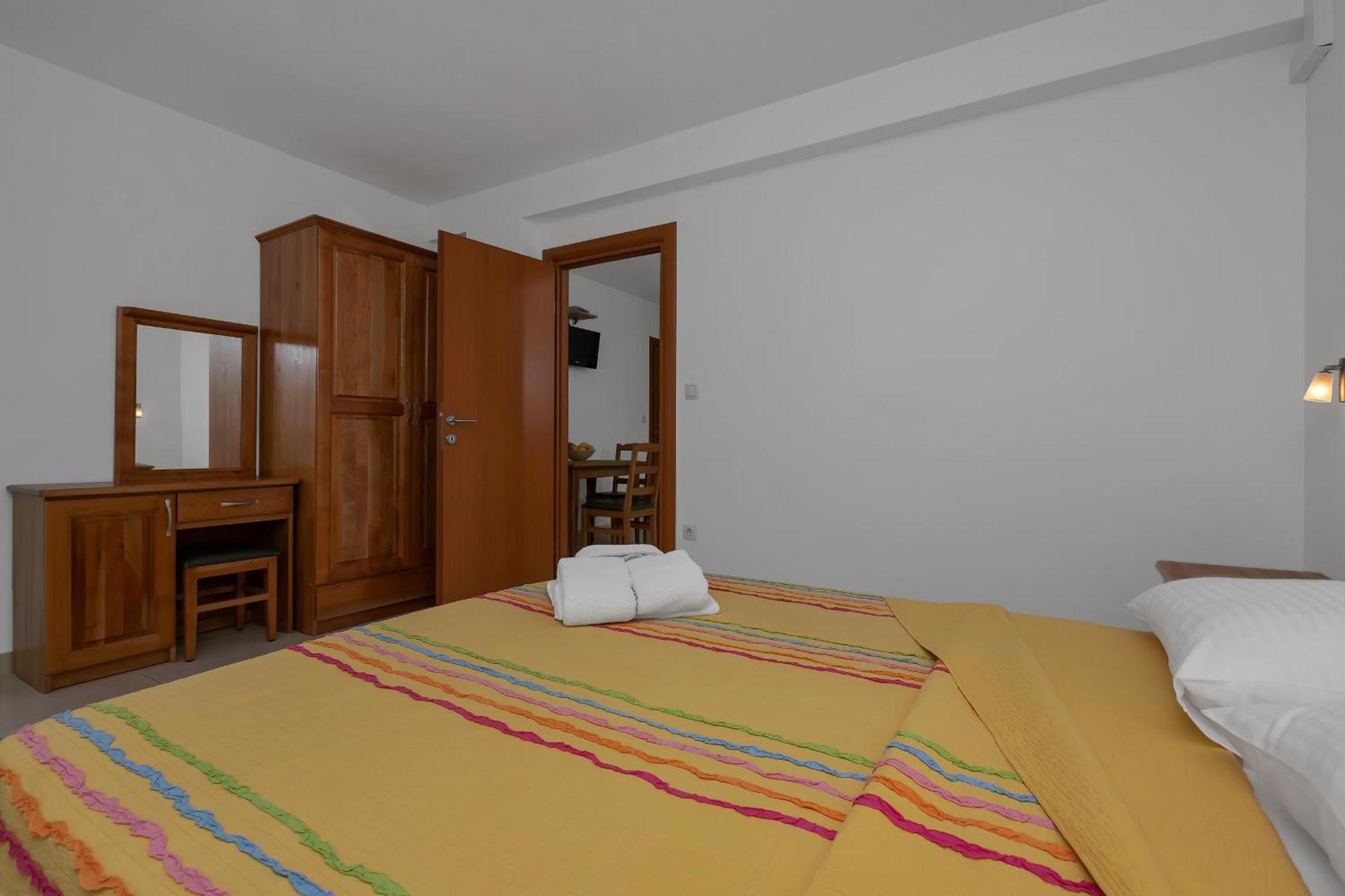 Villa Juric 2 Baška Voda エクステリア 写真