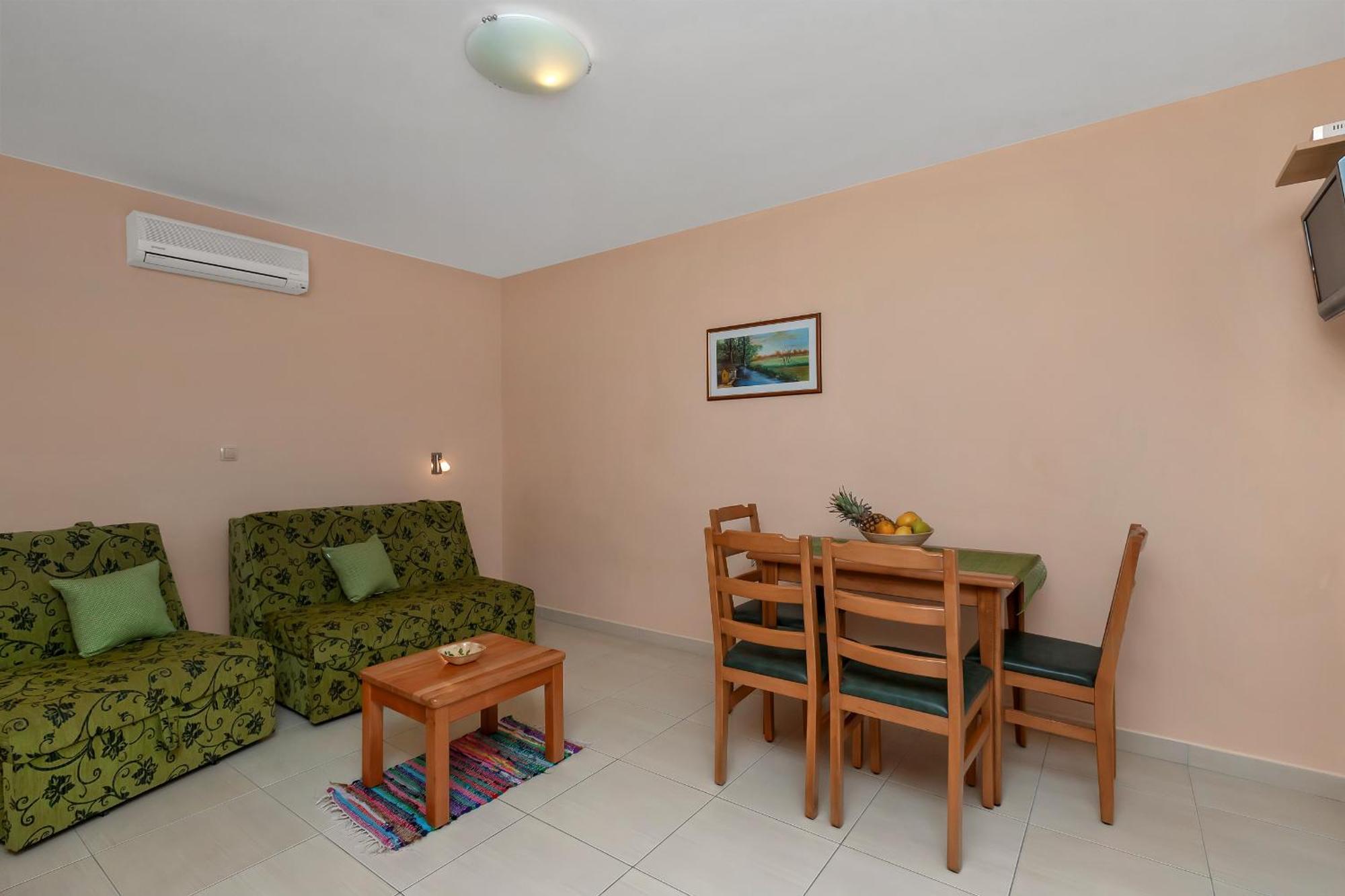 Villa Juric 2 Baška Voda エクステリア 写真
