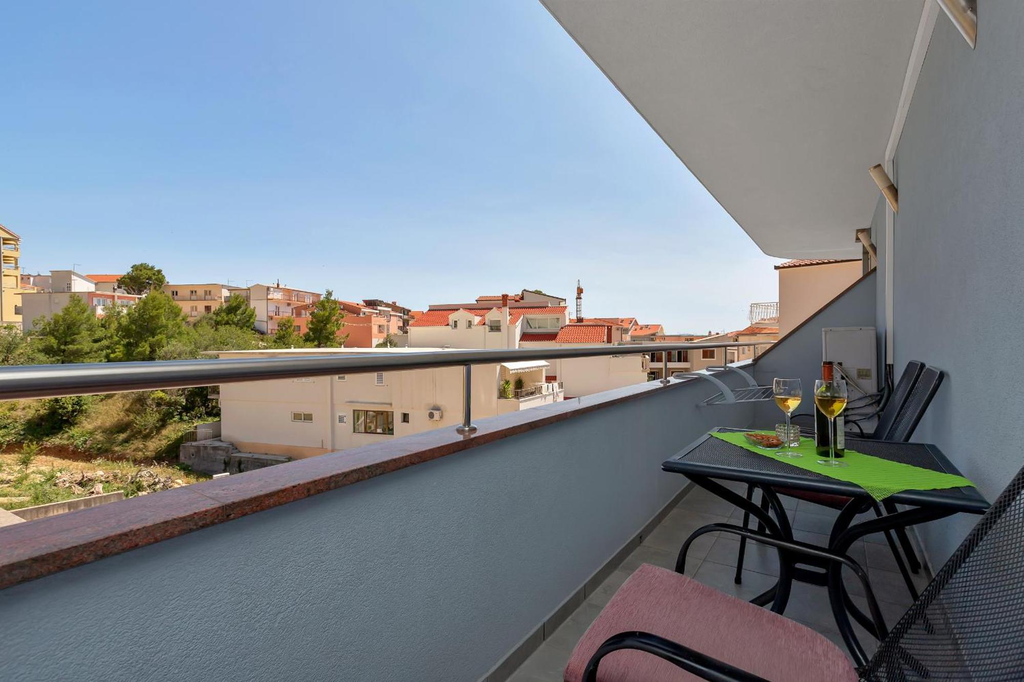 Villa Juric 2 Baška Voda エクステリア 写真